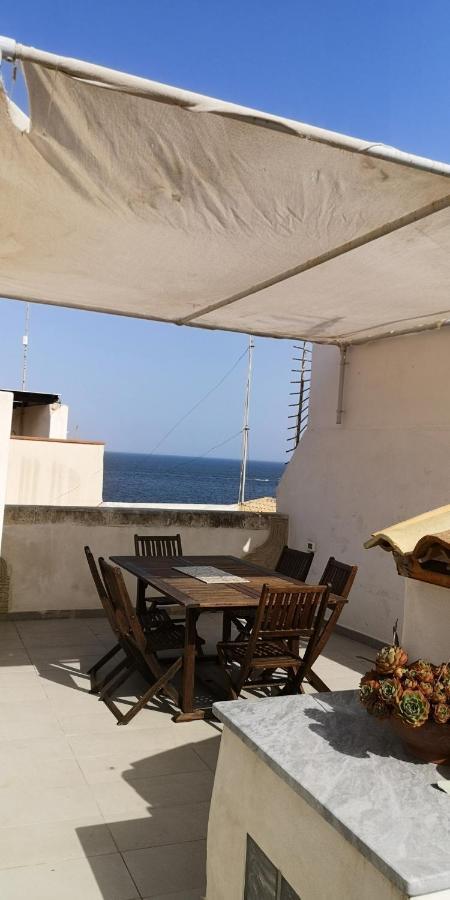 Sea-View Terrace & Bikes Moon Ortigia Holiday Home Syracuse Esterno foto