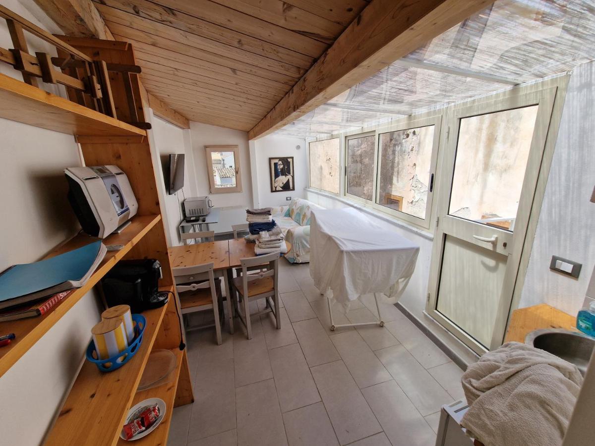 Sea-View Terrace & Bikes Moon Ortigia Holiday Home Syracuse Esterno foto